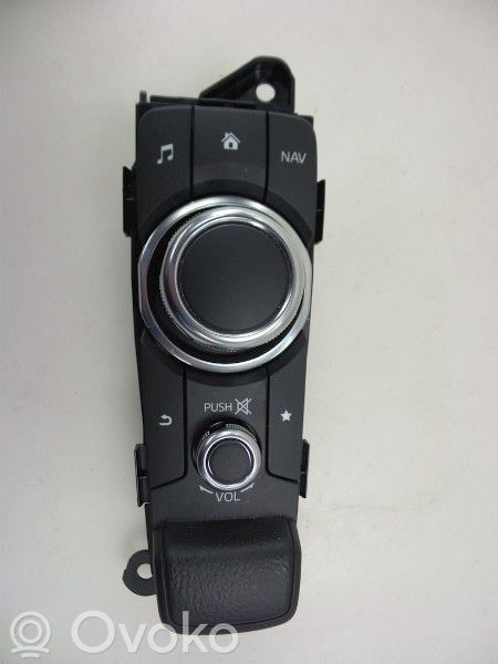 Mazda 2 Head unit multimedia control 