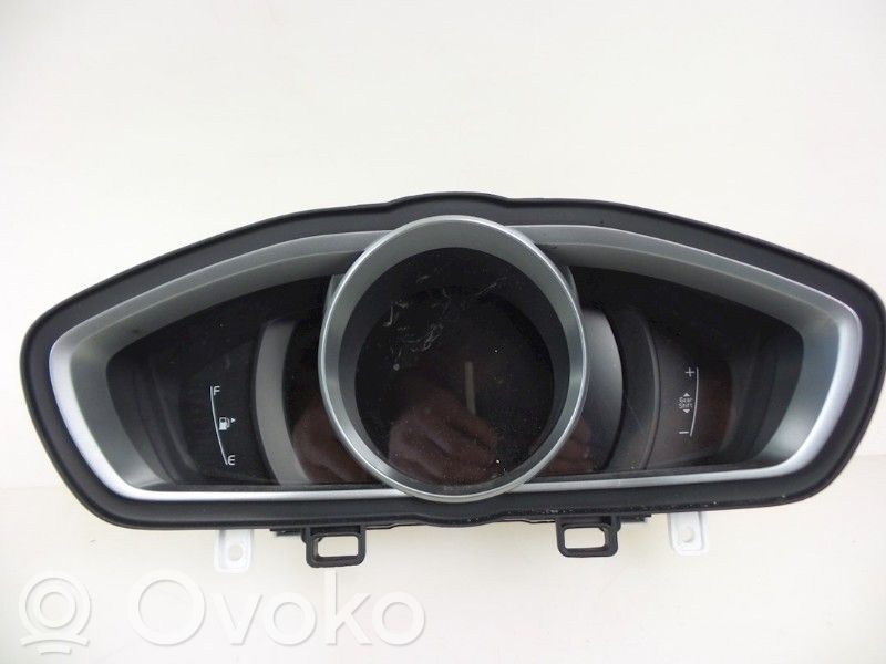 Volvo V40 Spidometrs (instrumentu panelī) 
