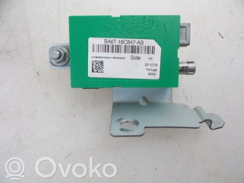 Antenos stiprintuvas   BA6T18C847AB,BA6T18C847AB