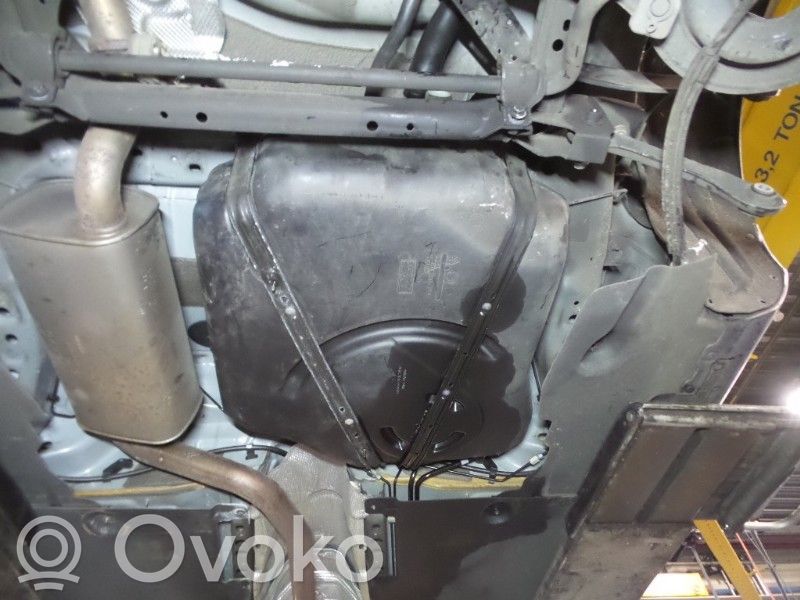 Volvo V40 Degvielas tvertne 