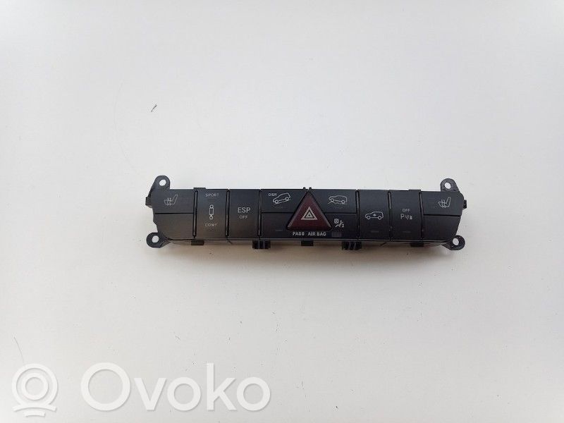 Mercedes-Benz ML W164 Comutator lumini pericol 
