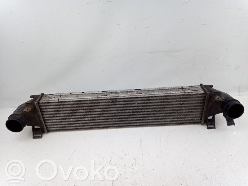 Volvo V70 Interkūlerio radiatorius 