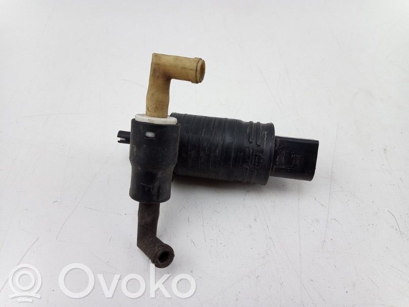 Jeep Cherokee Windscreen/windshield washer pump 