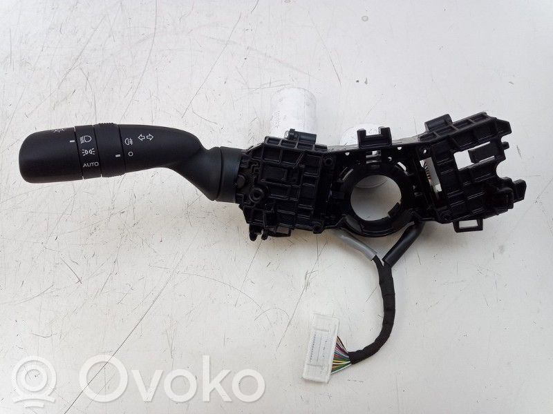 Toyota Corolla E210 E21 Manetka / Przełącznik kierunkowskazów 