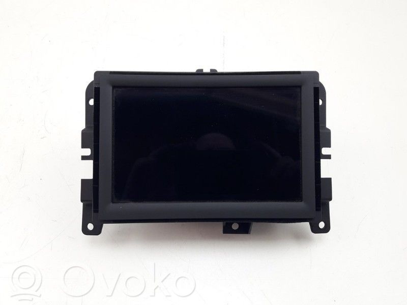 Chrysler Pacifica Head unit multimedia control 
