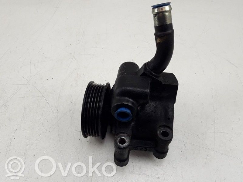 Ford Fusion Ohjaustehostimen pumppu 