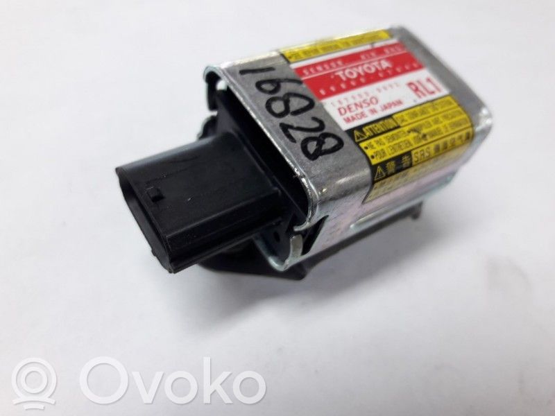 Toyota Prius (NHW20) Senzor impact/declanșare airbag 