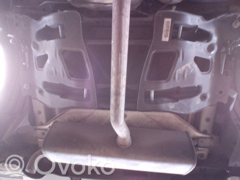 Fiat 500X Alte piese de sub caroserie 