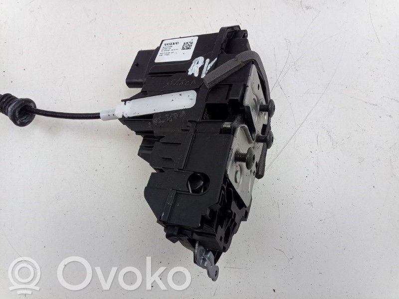 Volvo V60 Línea de cable puerta delantera 