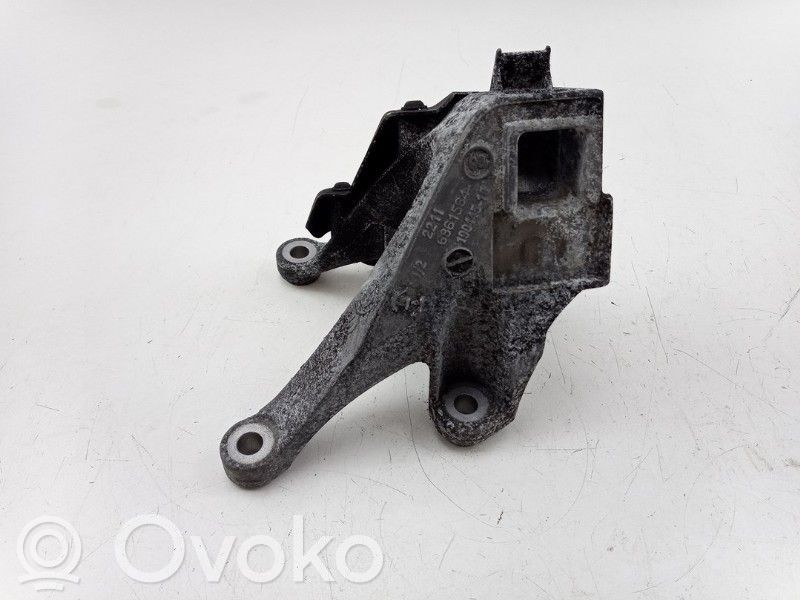 BMW 5 G30 G31 G38 Suport tampon motor 