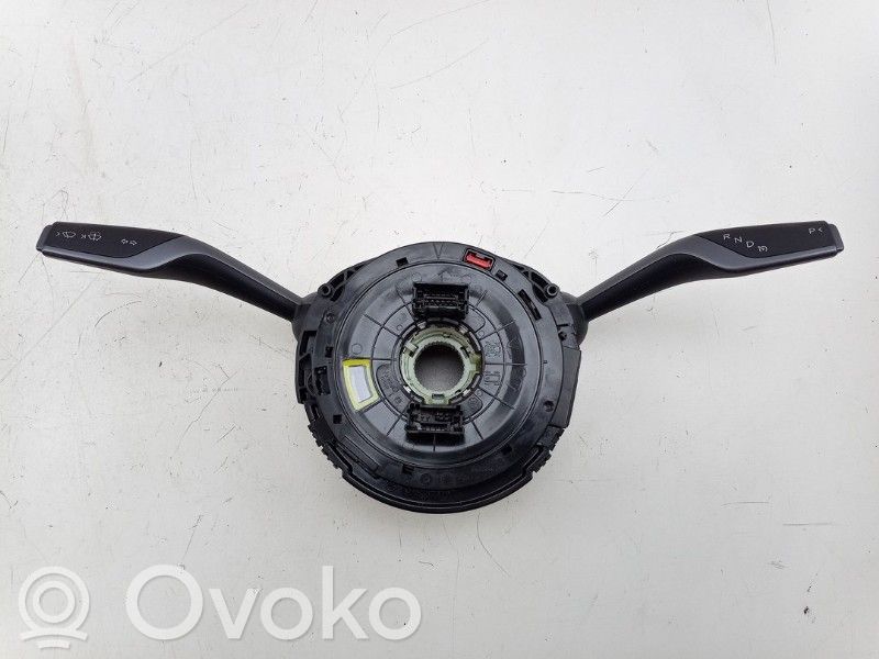 Tesla Model 3 Steering wheel buttons/switches 