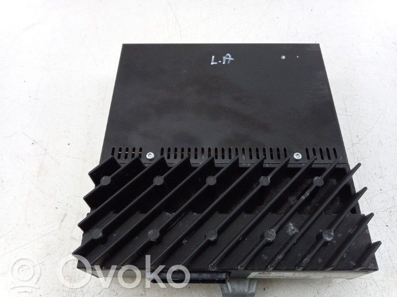 BMW 3 E90 E91 Sound amplifier 