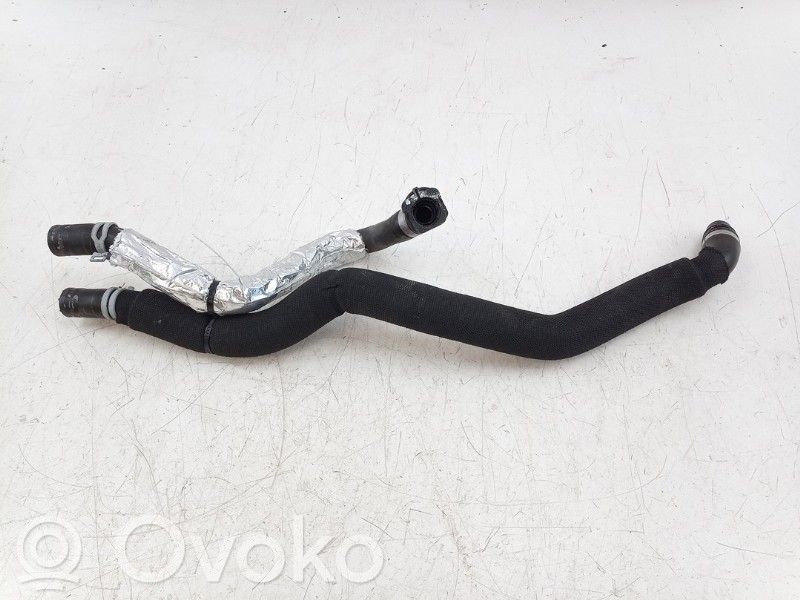Volvo XC40 Przewód / Wąż chłodnicy 