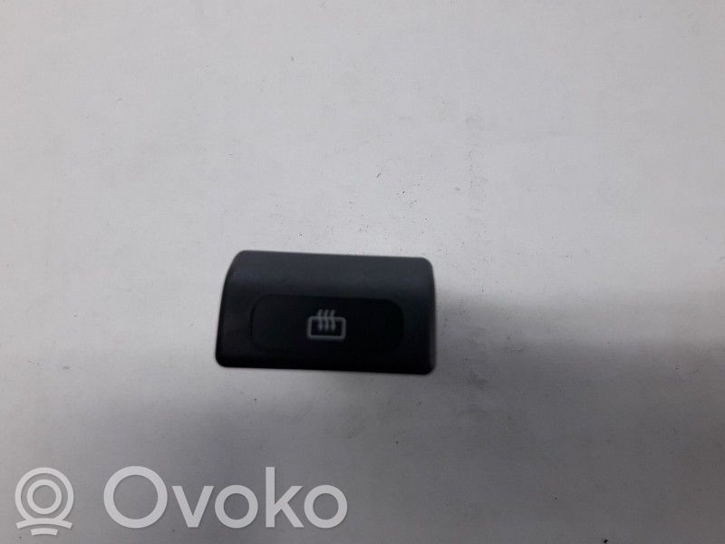 Windscreen/window heater switch