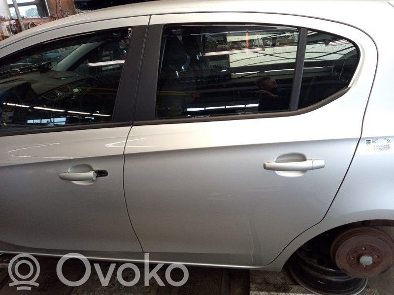 Rear door