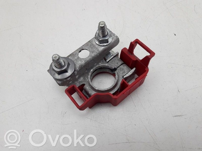 Renault Clio IV Alte piese compartiment motor 