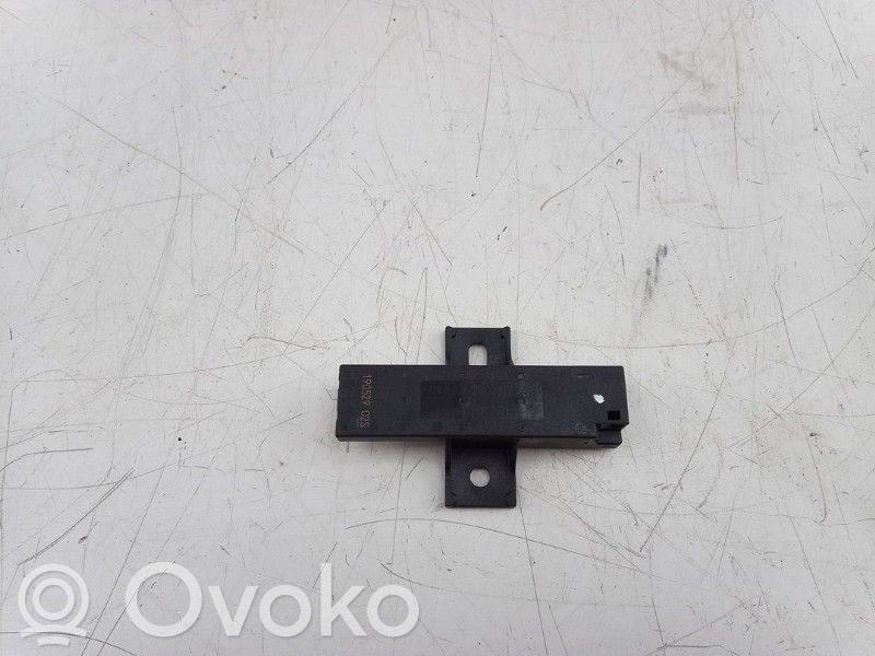 Audi e-tron Antenna di sistema senza chiave 
