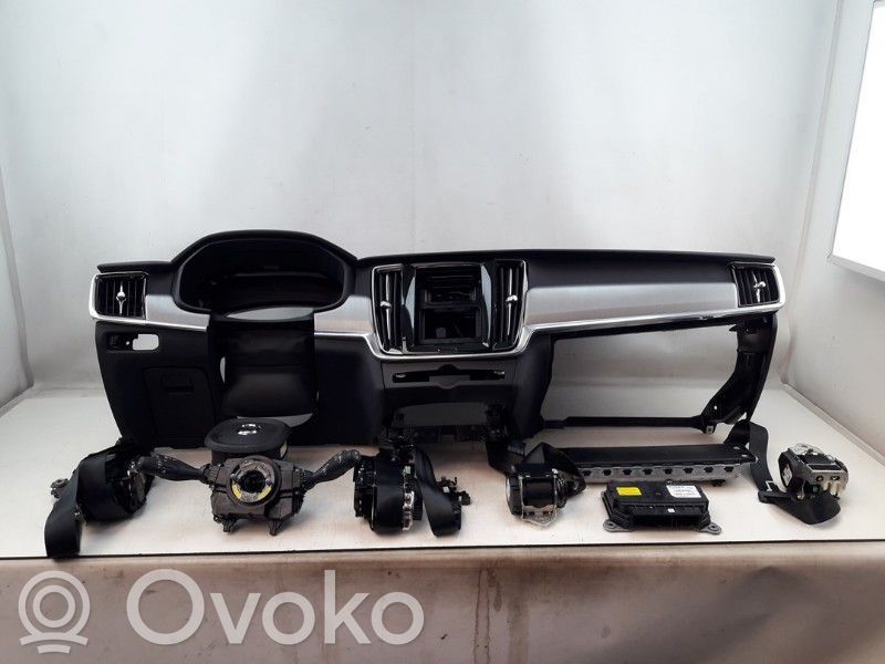 Volvo V90 Cross Country Set di airbag 