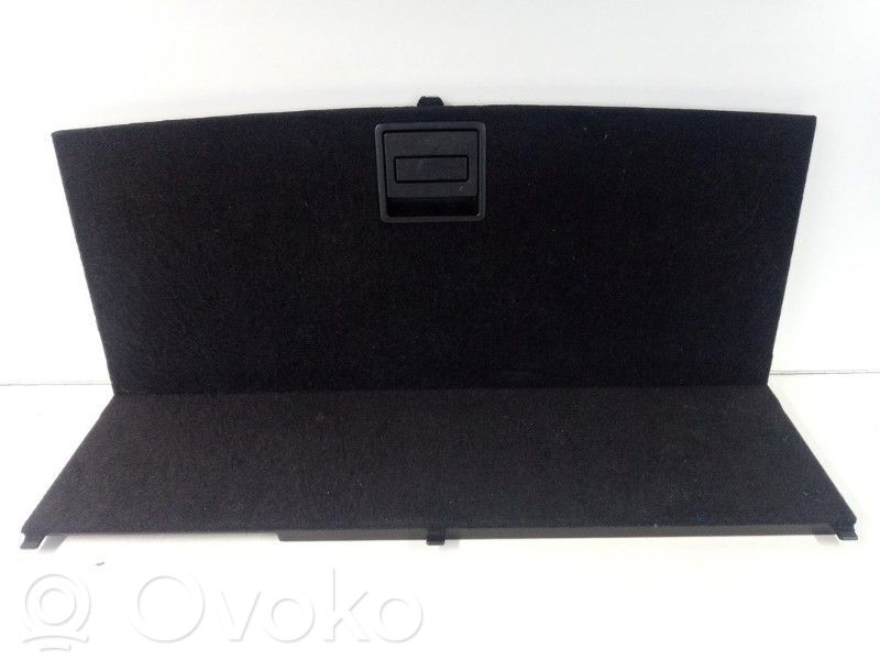 Lexus CT 200H Doublure de coffre arrière, tapis de sol 