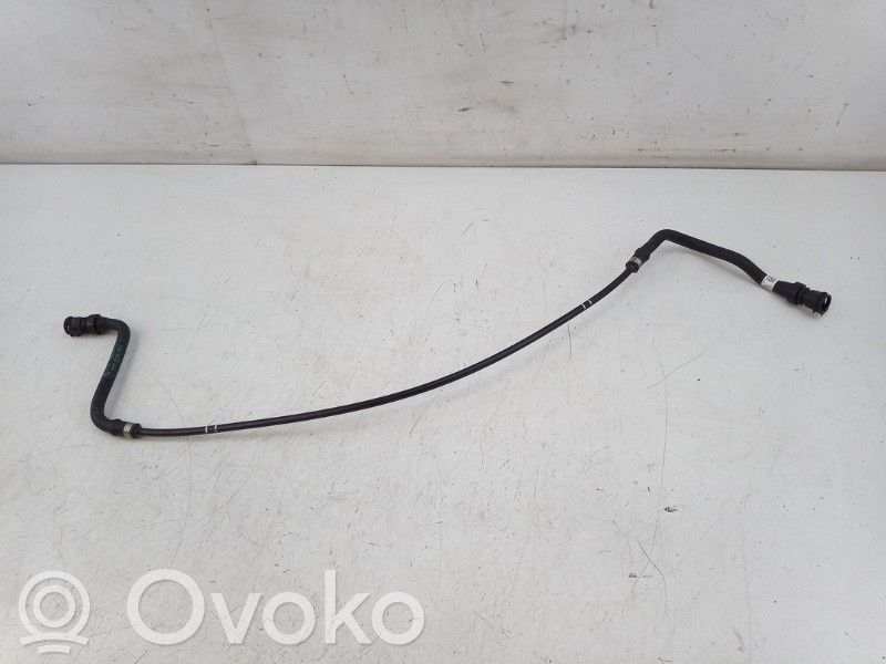 BMW 5 G60 G61 Manguera/tubo del líquido refrigerante