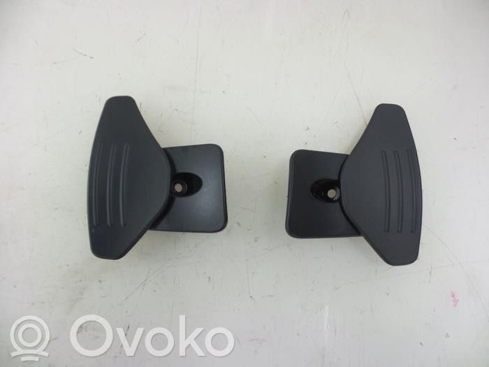 Jaguar XE Otros interruptores/perillas/selectores