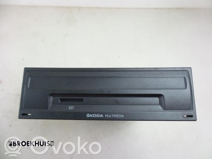 Skoda Fabia Mk3 (NJ) Panel / Radioodtwarzacz CD/DVD/GPS