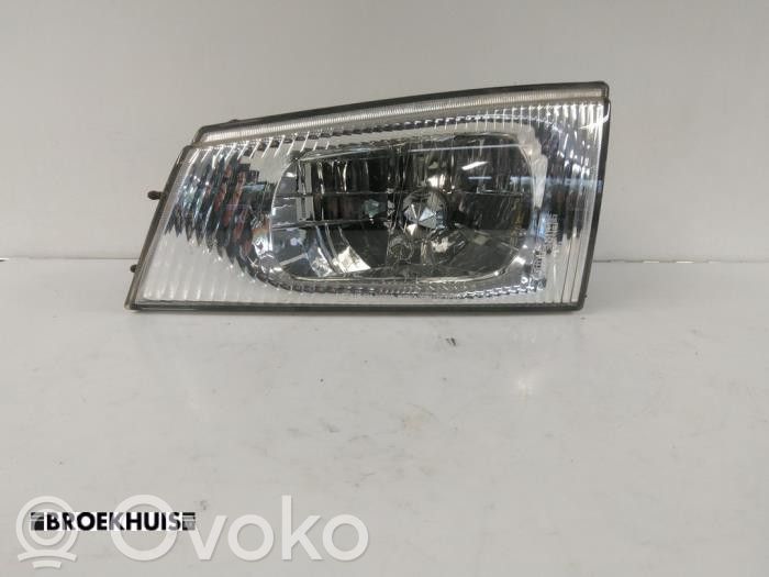 KIA Pregio Phare frontale 