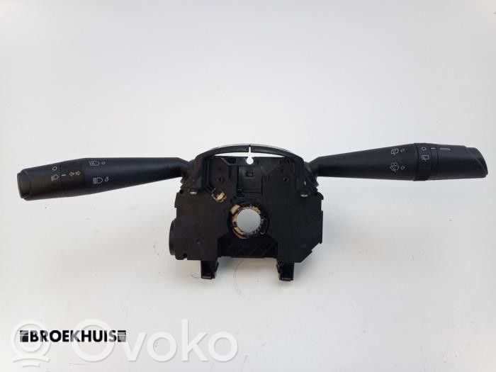 Fiat Panda III Pyyhkimen/suuntavilkun vipukytkin 
