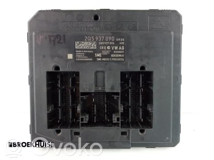 Volkswagen Transporter - Caravelle T6 Modul de control caroserie central 