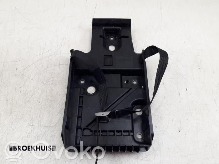 Volvo S90, V90 Batteriekasten