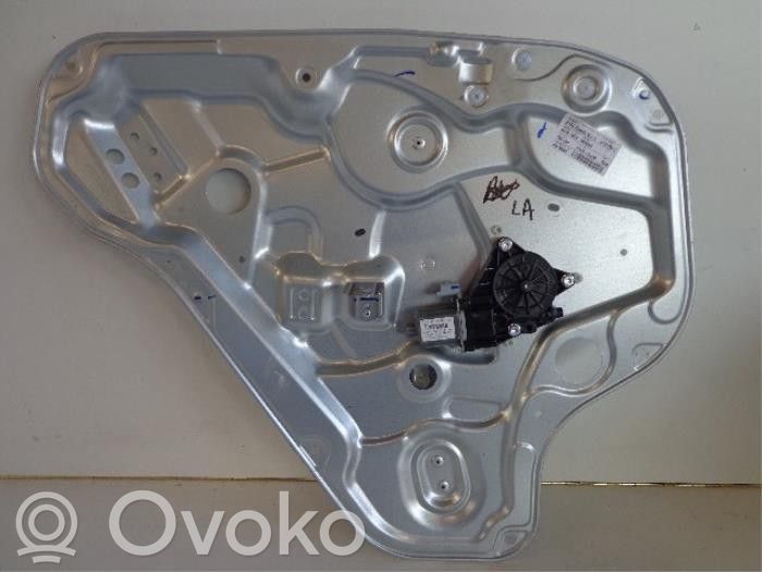 Hyundai i30 Mecanismo para subir la puerta trasera sin motor 