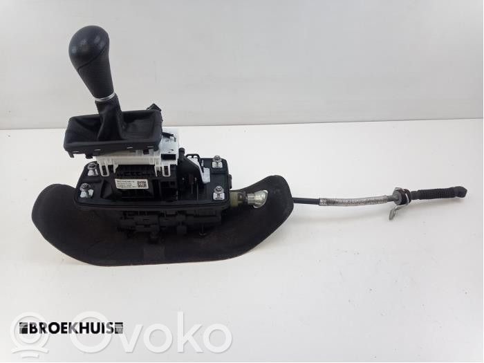 Audi A4 S4 B8 8K Vaihteenvalitsimen verhoilu 