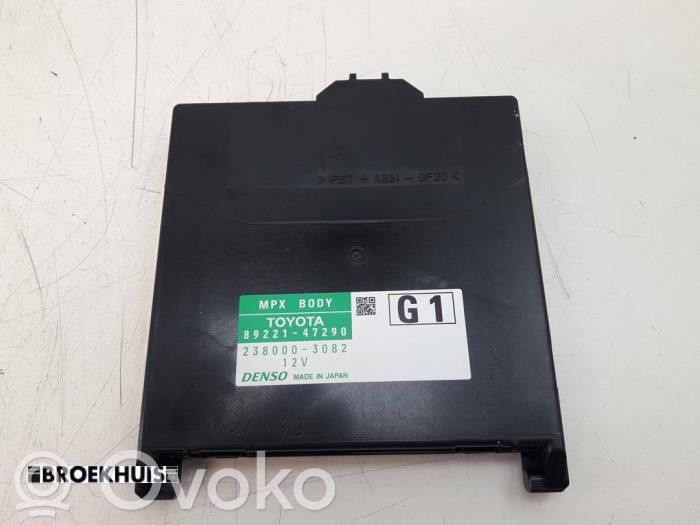 Toyota Prius (XW30) Modul de control caroserie central 