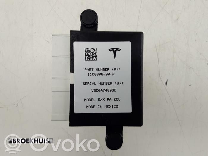 Tesla Model S Unidad de control/módulo PDC de aparcamiento