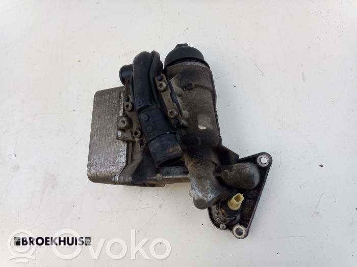Renault Master III Öljynsuodattimen kannake 