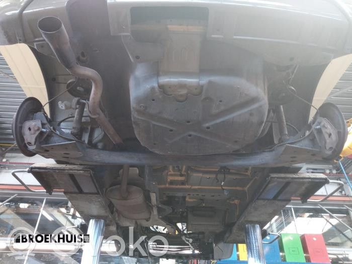 Mercedes-Benz A W169 Eje trasero
