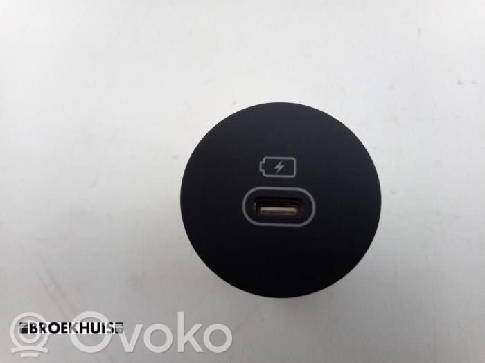 KIA EV6 Connettore plug in USB 