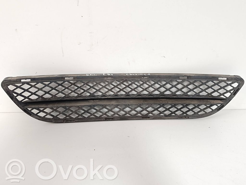 BMW 3 E90 E91 Grilă inferioară bară față 