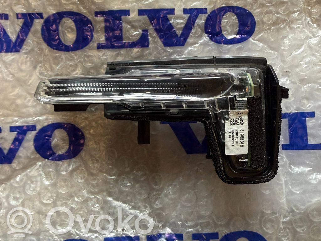 Volvo XC90 Mirror indicator light 
