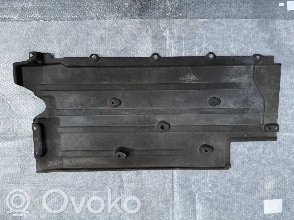 Volvo XC40 Osłona boczna podwozia 