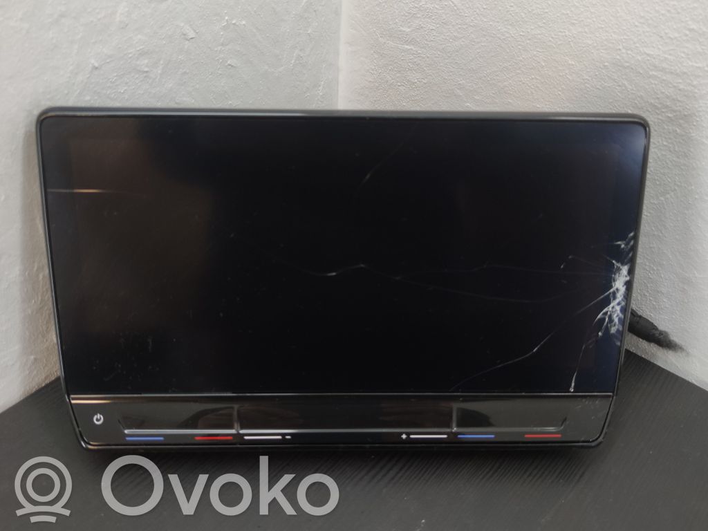 Cupra Born Screen/display/small screen 