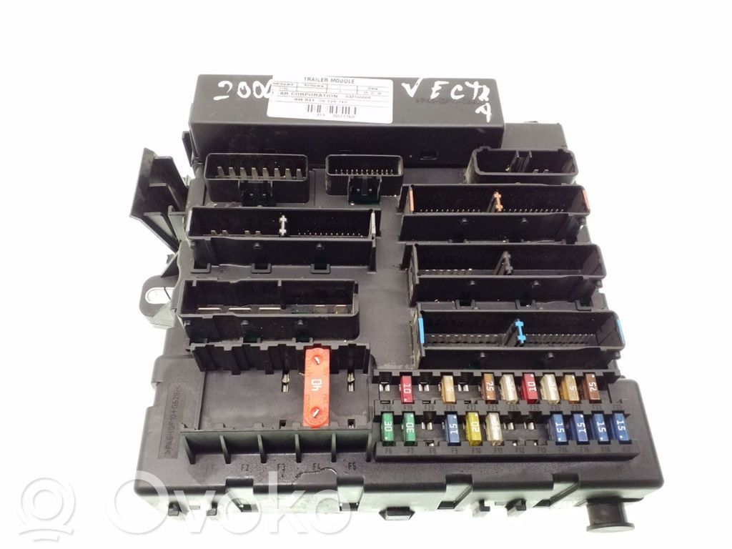 Opel Vectra C Módulo de fusible 