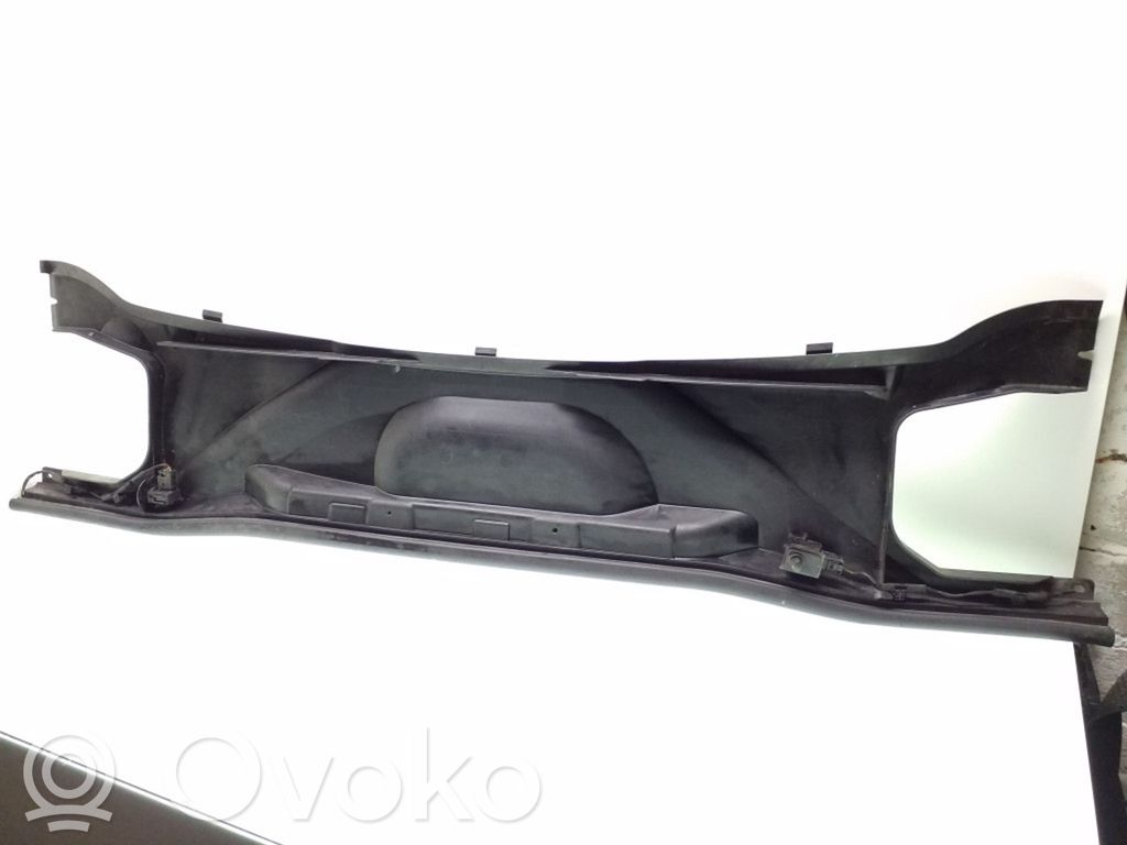 BMW 3 E90 E91 Other engine bay part 