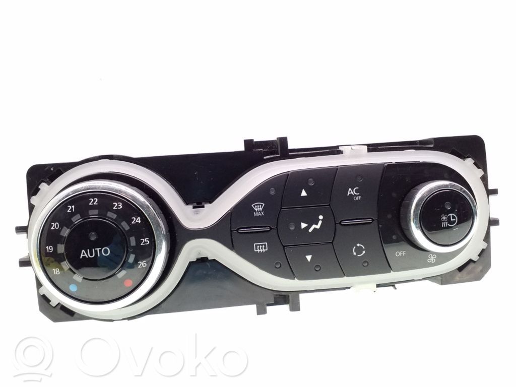 Panel klimatyzacji   75100906R,E1067090
