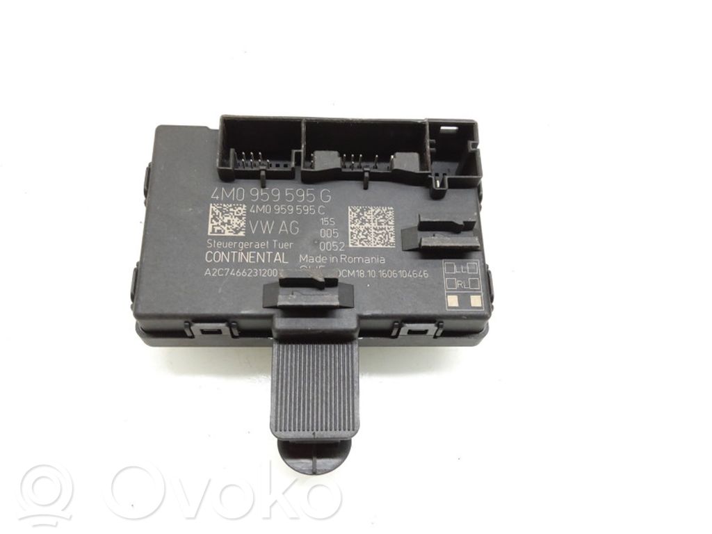Audi Q7 4M Door control unit/module 