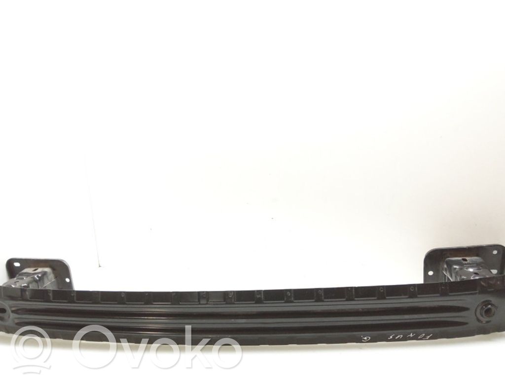 Ford Focus Aizmugurē bampera balka 