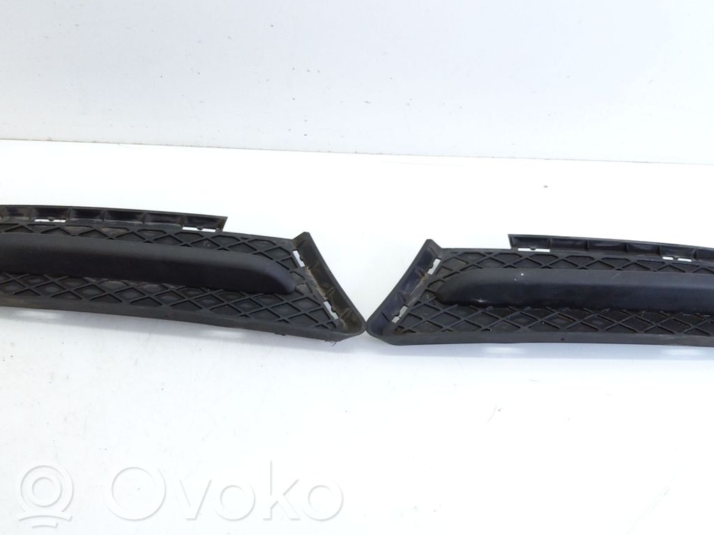 BMW 3 F30 F35 F31 Front bumper lower grill 