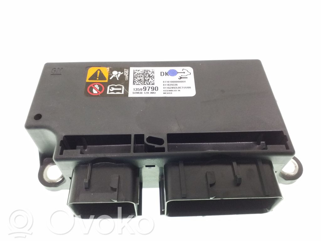 Opel Mokka X Airbag control unit/module 