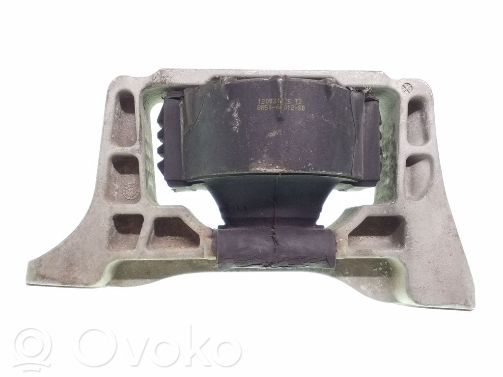 Volvo V50 Engine mounting bracket 