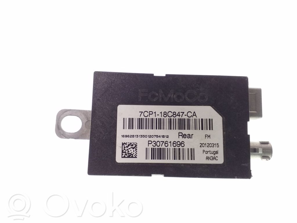 Volvo V60 Antenos stiprintuvas 